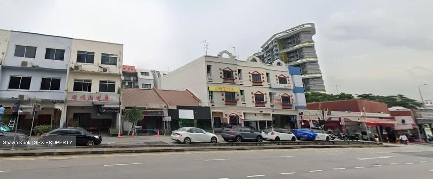 Simon Road (D19), Shop House #596848591